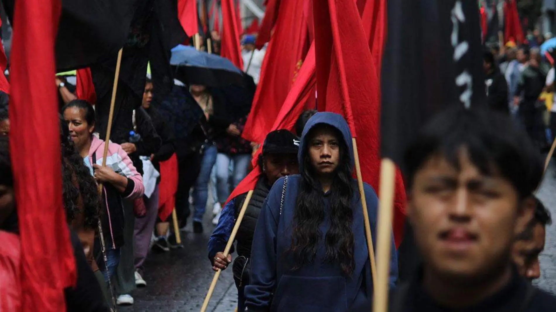 La Avenida Reforma desde la 11 Sur se encuentra cerrada debido a la manifestación de la 28 de Octubre